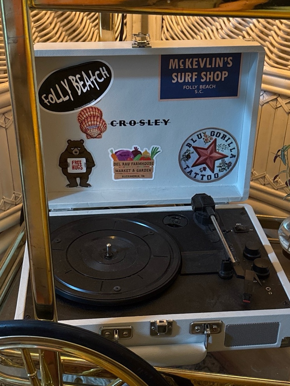 Crosley White Portable Suitcase Turntable with Black Platter